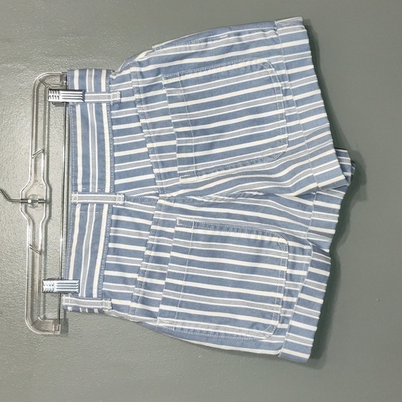 BDG Urban Outfitters Women's 6 Blue White Striped High Waisted Cuffed Shorts - Picture 2 of 8